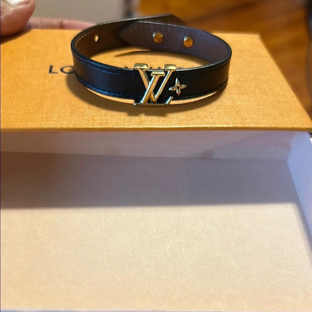 Louis Vuitton Black Leather Bracelet - Picture 1 of 9